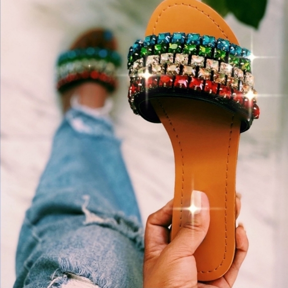 𝙇𝙖𝙨𝙩 6, 6.5, 7 & 7.5💎Serenade Jeweled Stones - Picture 4 of 8